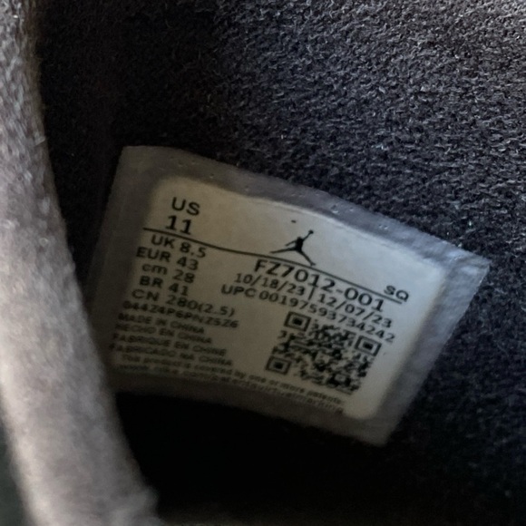 JORDAN SOPHIA Platform SLIDES MULE Size 11 Black Red AIR JORDAN Letters Gothic - Picture 8 of 12